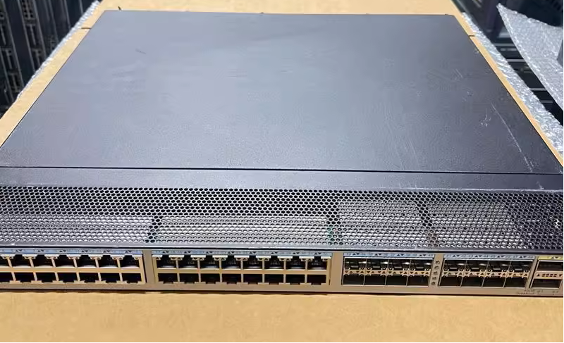CE6810-32T16S4Q-LI (ch)