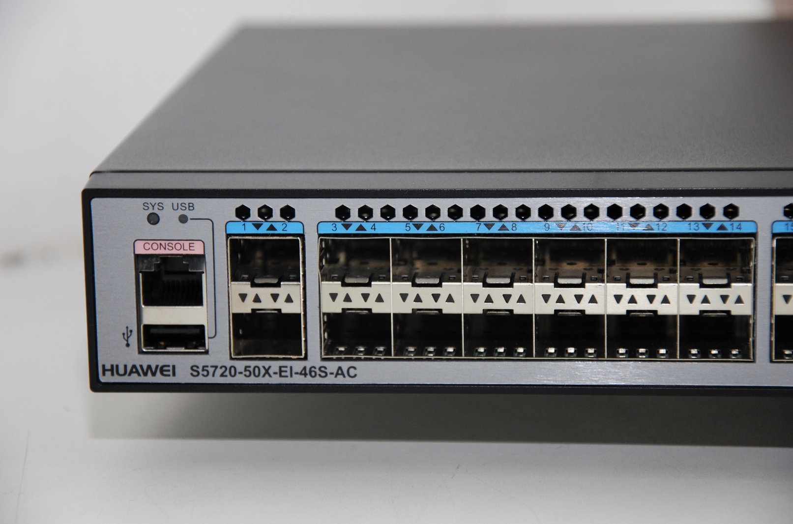 S5720-50X-EI-46S-AC (Ch)
