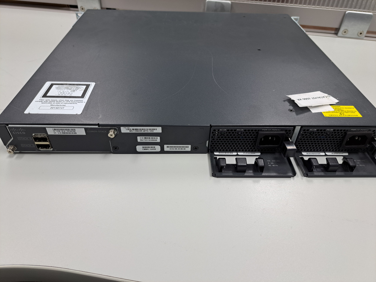 WS-C2960XR-24PD-I (Ch)