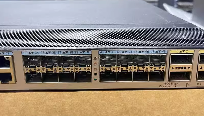 CE6810-32T16S4Q-LI (ch)