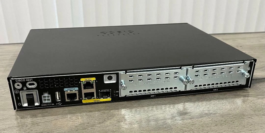 ISR4221-SEC/K9 (Ch)