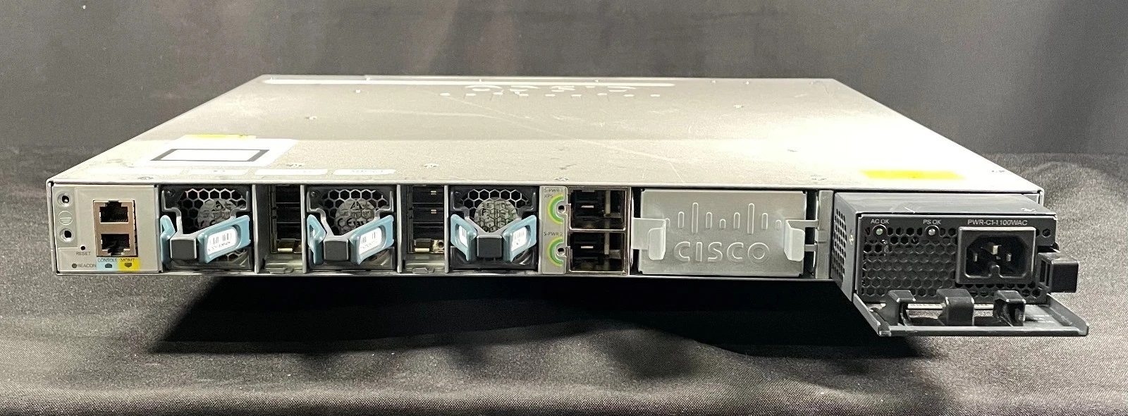WS-C3850-12X48U-S (ch)