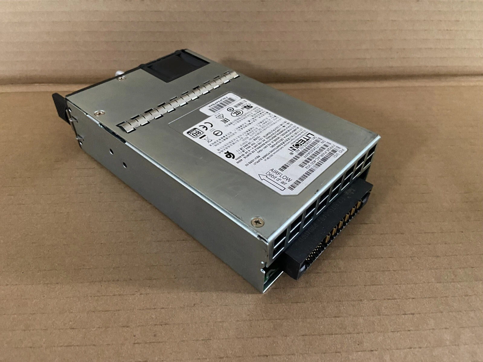 FPR2K-PWR-AC-400 (ch)